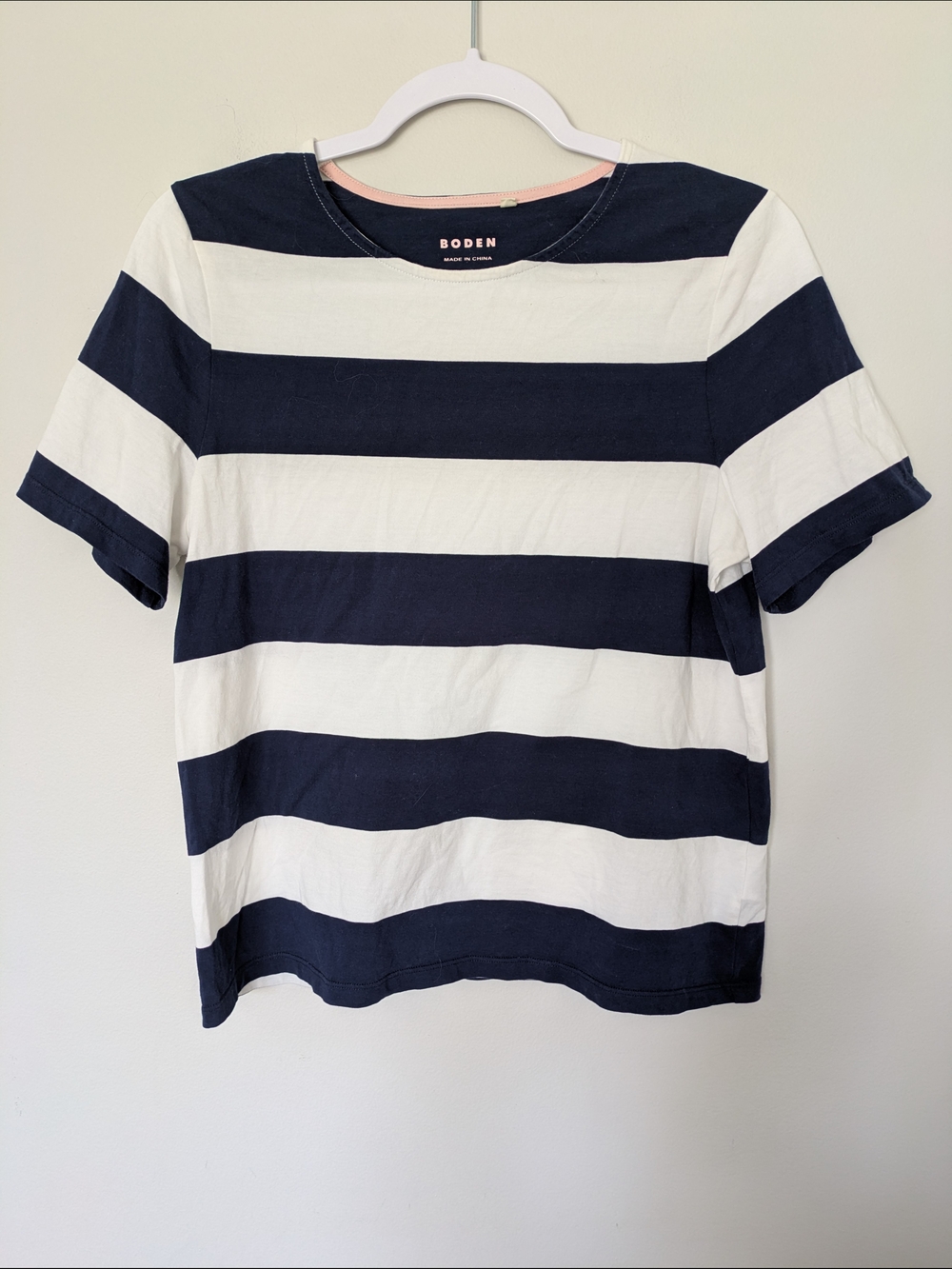 Boden Navy and White Wide-Striped Short Sleeve Tee